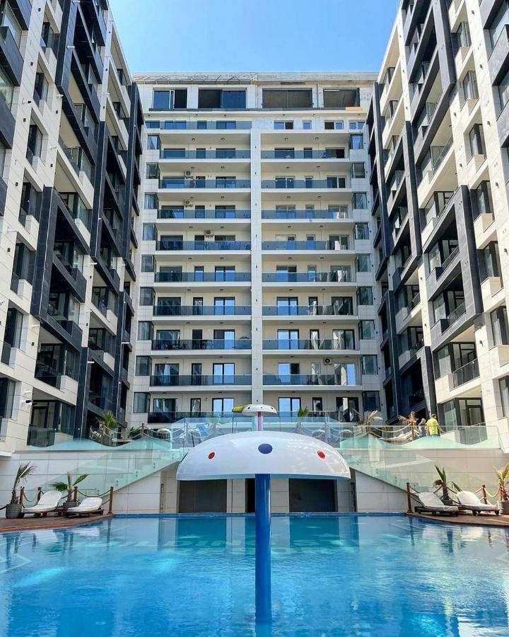 Hotel Building Stefan Resort I Năvodari Kültér fotó